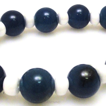 Bransoleta - agat niebieski kule 12mm i koraliki perłowe - 19cm