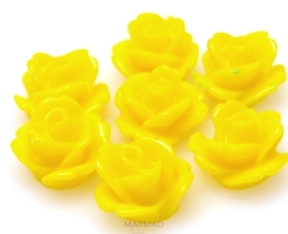 Kaboszon - różyczka 10mm - żółta