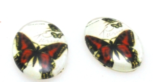 Kaboszon szklany - owal 18x13mm - motyl